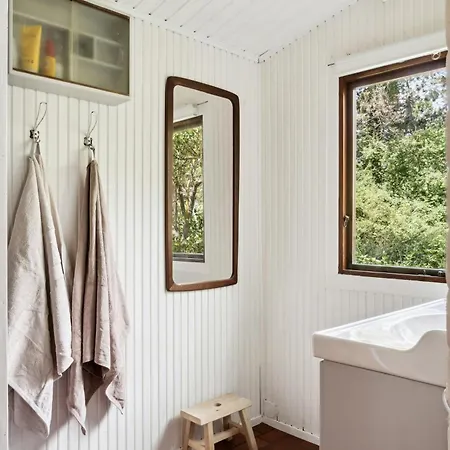 Sea View And Vintage Atmosphere In Odsherred